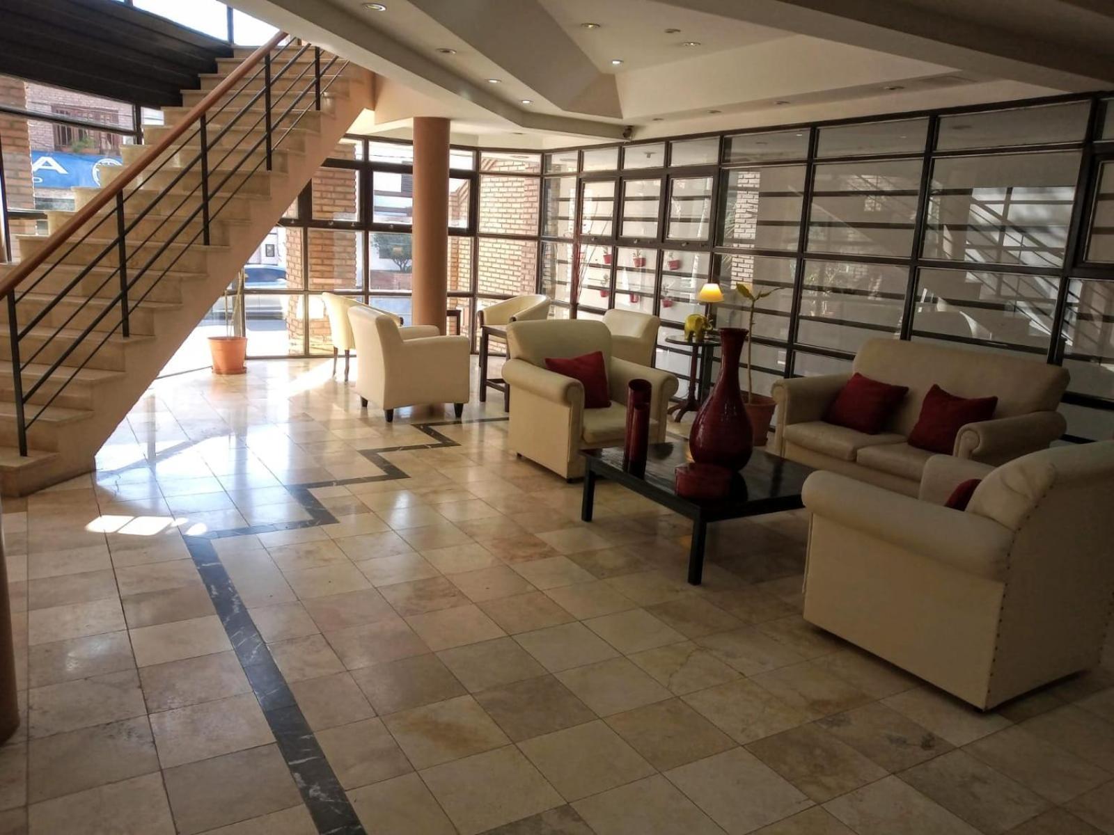 Hotel Lazaro 梅塞德斯镇 外观 照片