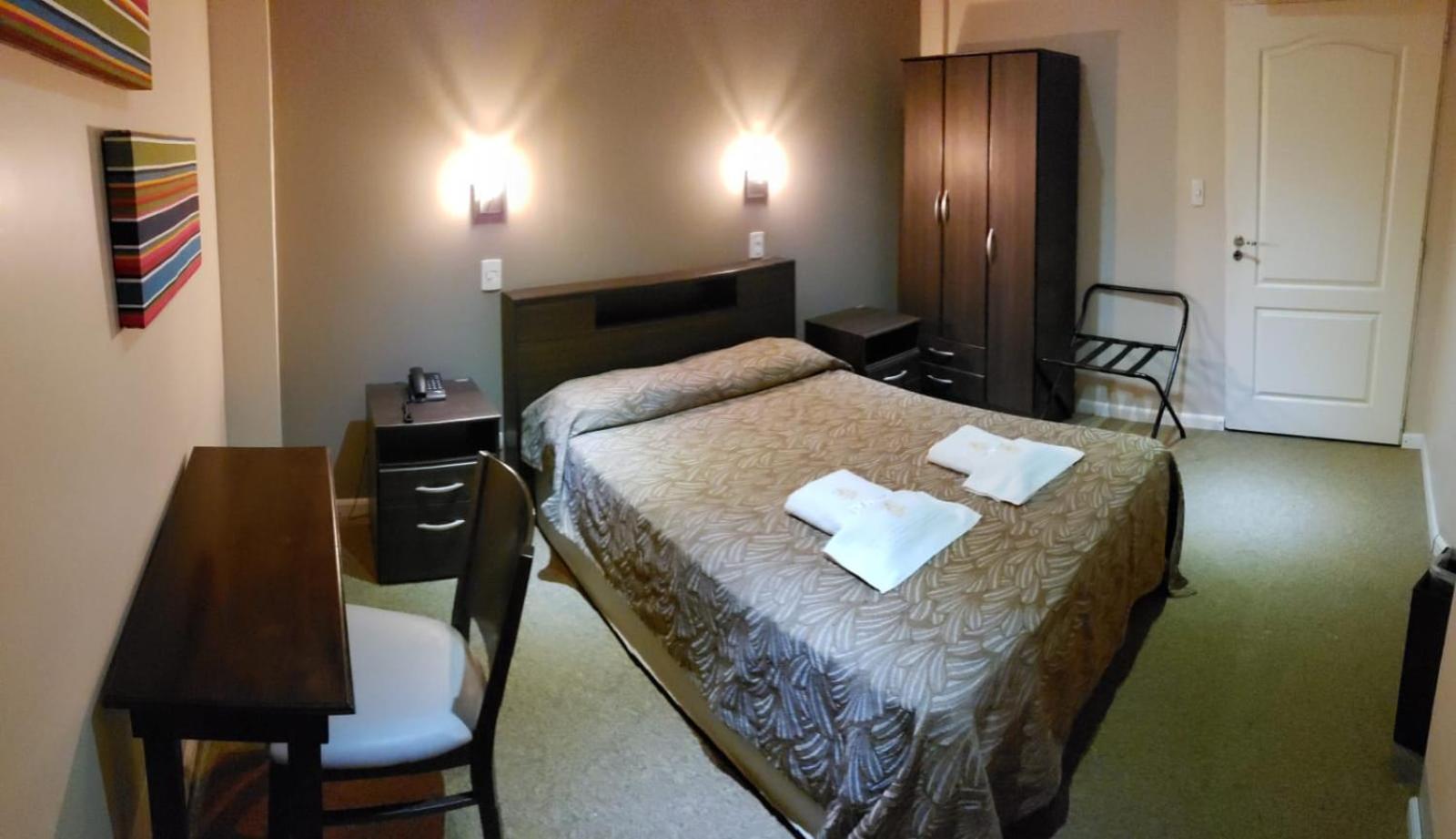 Hotel Lazaro 梅塞德斯镇 外观 照片